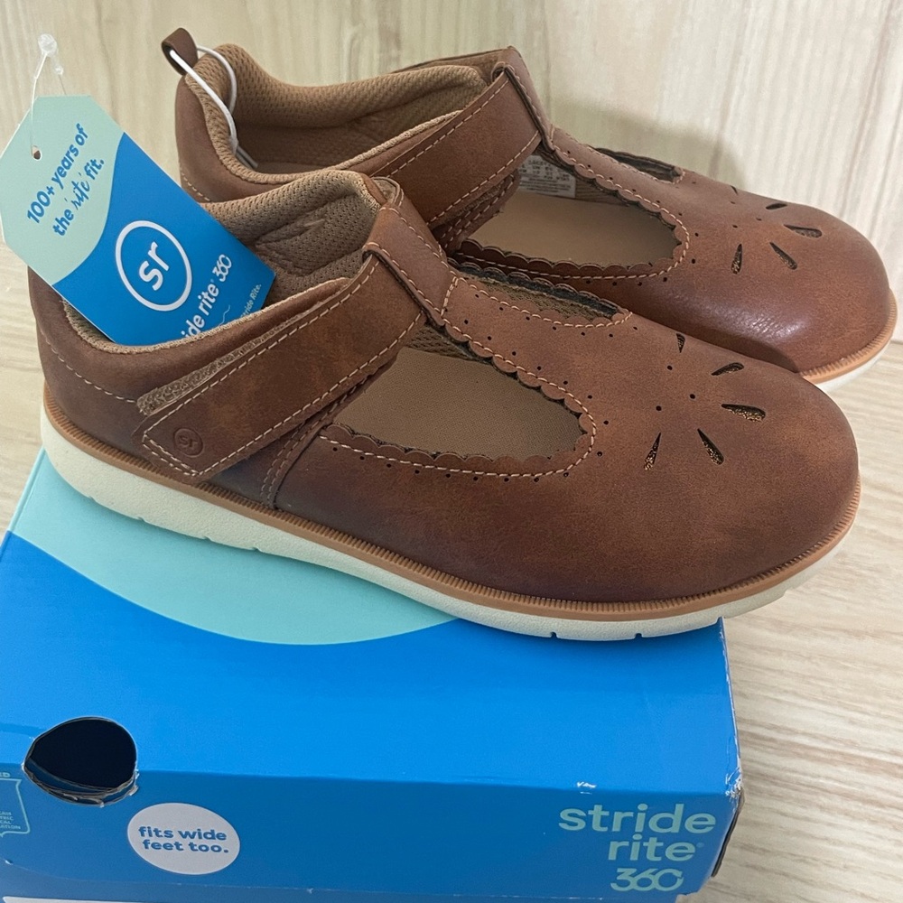 Stride Rite Lacey Mary Jane Tan Kids Shoes. Sz 13
